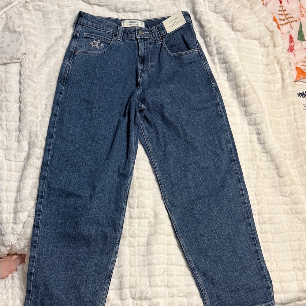Hollister Indigo Star-Embellished Jeans